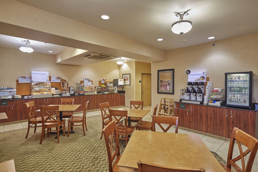 La Quinta Inn & Suites By Wyndham Springfield Dış mekan fotoğraf