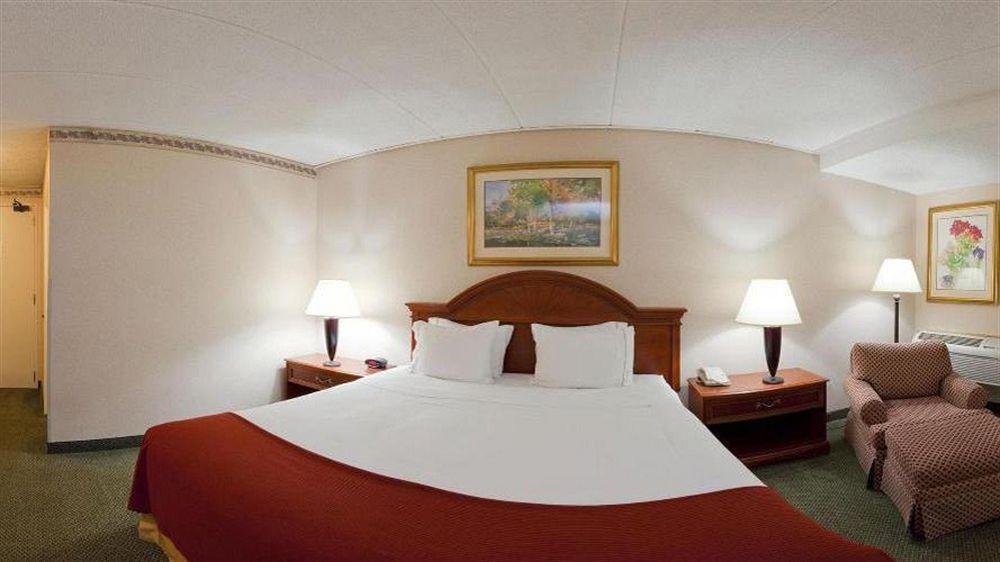La Quinta Inn & Suites By Wyndham Springfield Dış mekan fotoğraf