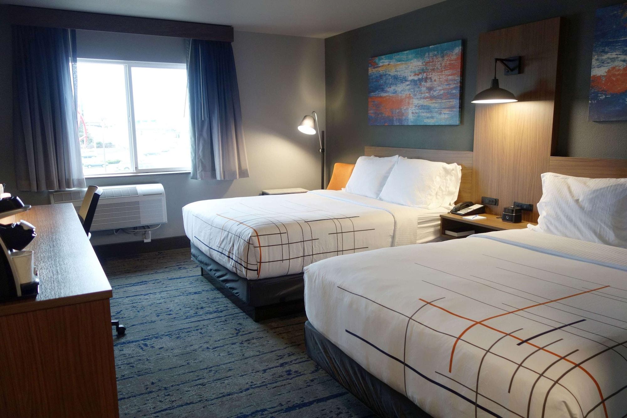 La Quinta Inn & Suites By Wyndham Springfield Dış mekan fotoğraf